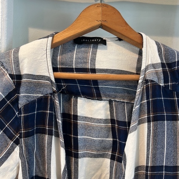 𝅺sanctuary plaid flannel wrap style top size small - Picture 3 of 6